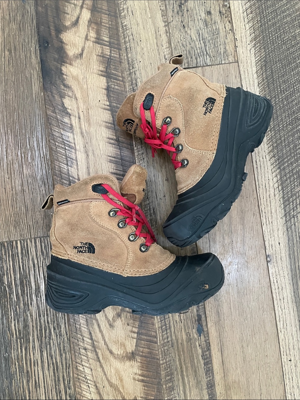 The North Face winter snow boots boy 3